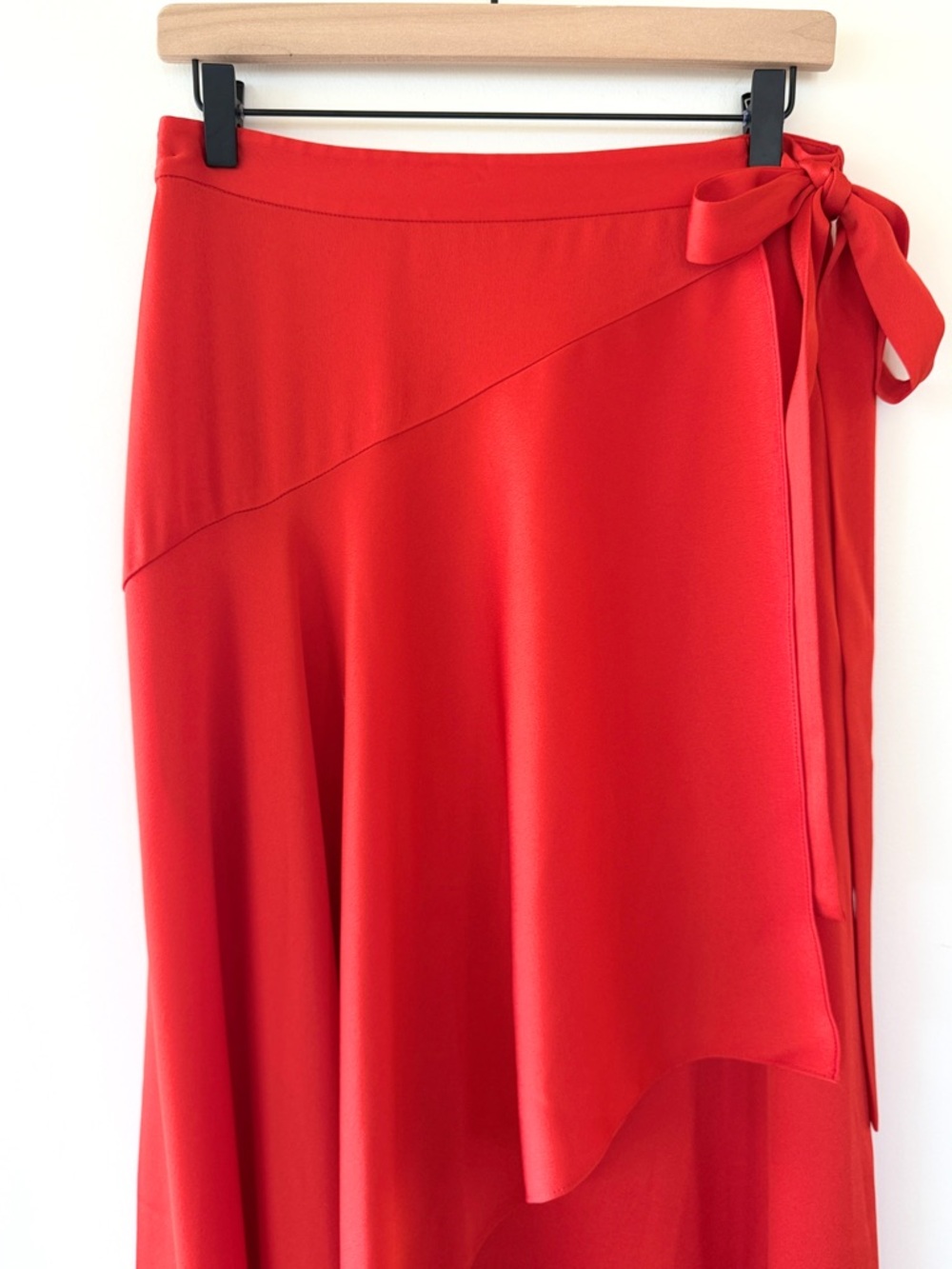 NWT BCBGMAXAZRIA High-Low Ruffle Wrap Midi Skirt Bright Poppy Red Womens M - Picture 3 of 12